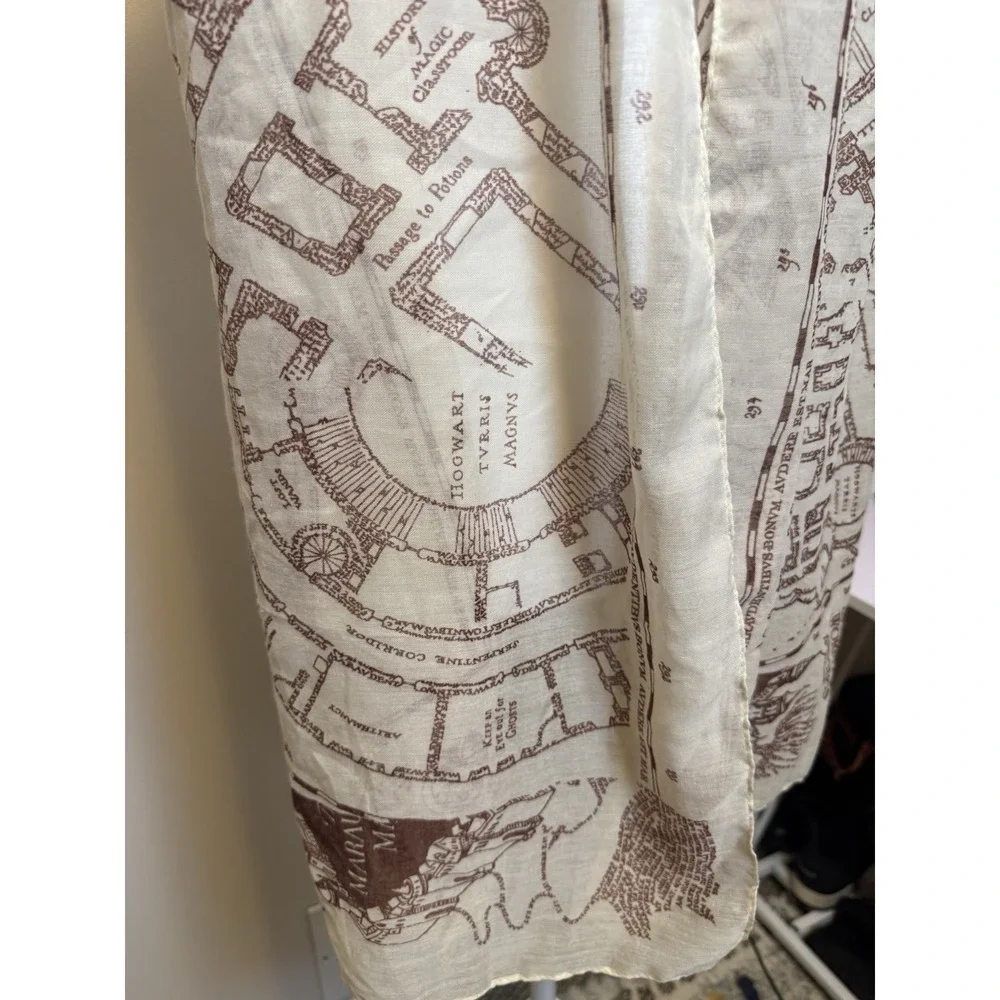 Marauders Map Mischief Makers Scarf, Wizarding Trunk, Harry Potter,‎ Hogwarts HP